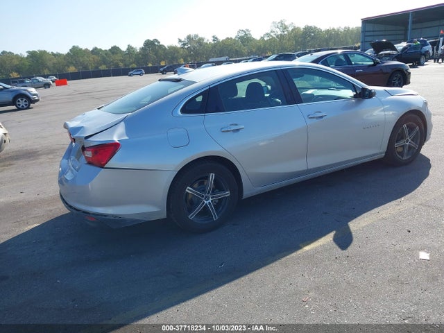 Chevrolet MALIBU LT 2018 1G1ZD5ST8JF249623 Image 4