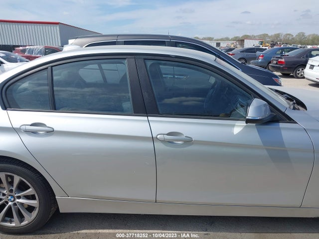 BMW 320i 2017 WBA8A9C59HK619530 Image 13