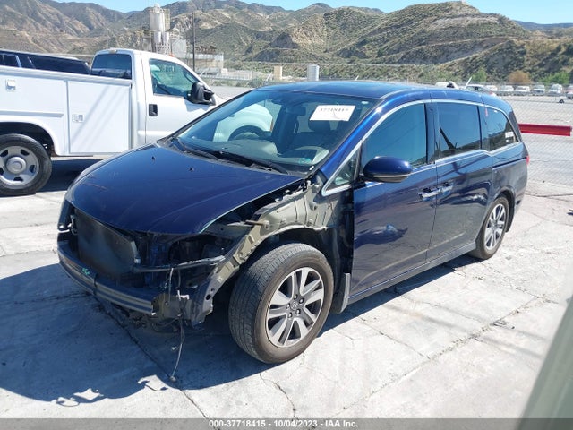 Honda Odyssey Touring 2014 5FNRL5H9XEB062836 Image 2