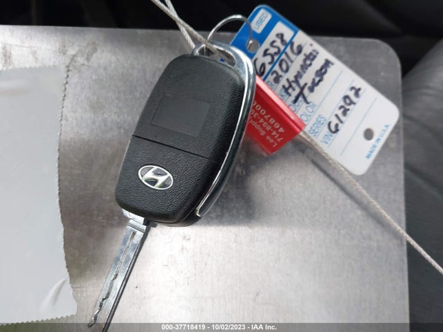 2016 HYUNDAI TUCSON ECO VIN: KM8J33A27GU061292