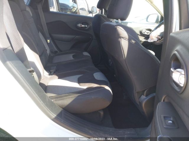 1C4PJMCS4EW311421 Jeep Cherokee Altitude