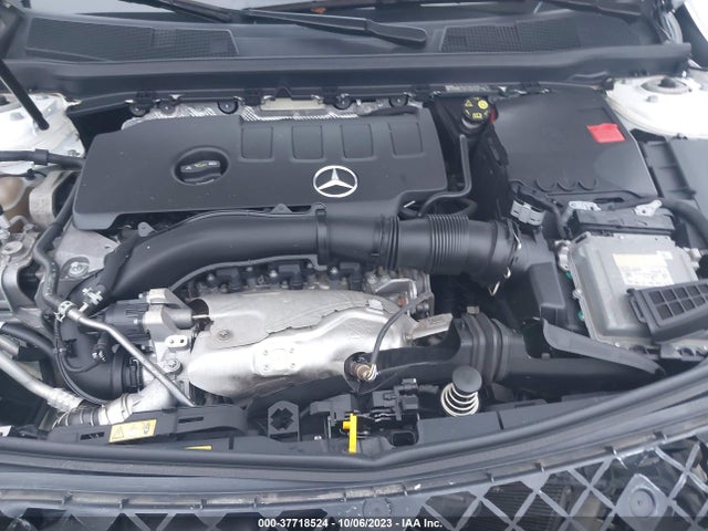 WDD3G4FB4KW000579 Mercedes-Benz A-class A 220