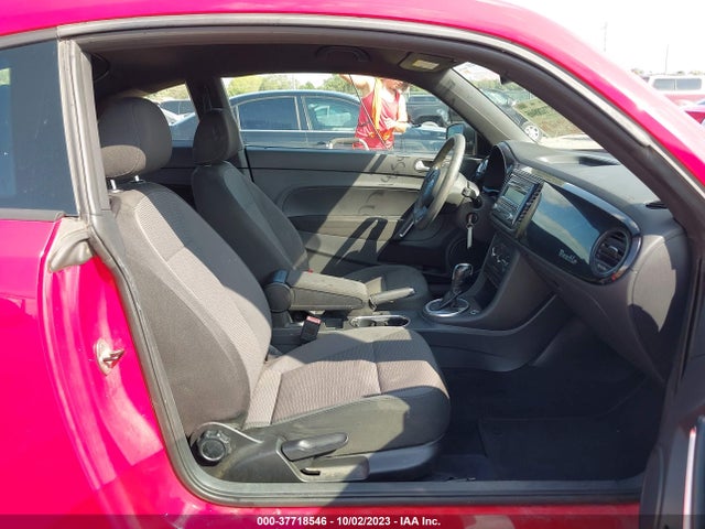 3VWFP7AT2EM627307 Volkswagen Beetle Coupe 2.5l Entry