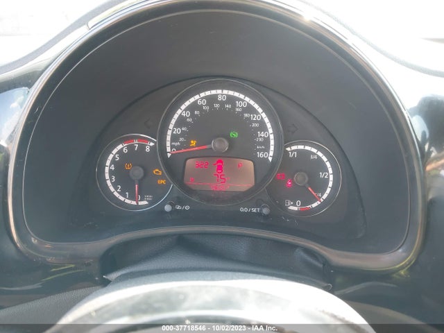 3VWFP7AT2EM627307 Volkswagen Beetle Coupe 2.5l Entry