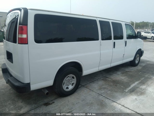 Chevrolet Express Passenger Ls 2016 1GAZGNFF2G1165556 Image 4