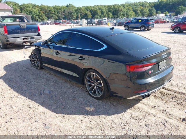 WAUC4CF53JA030107 Audi S5 Sportback Prestige