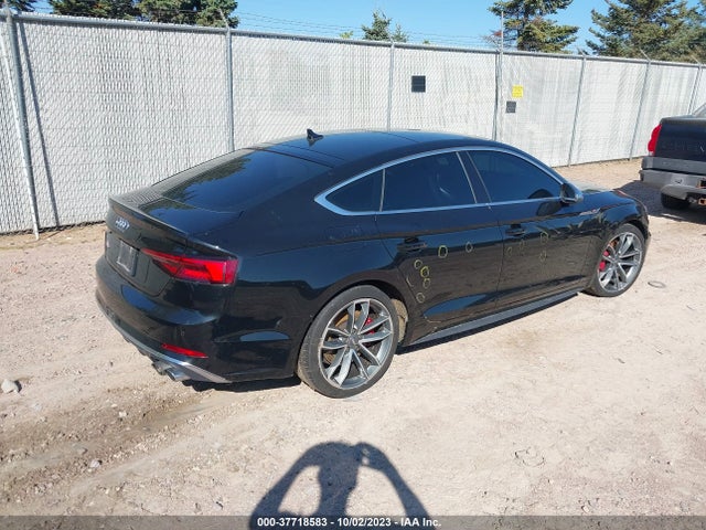 WAUC4CF53JA030107 Audi S5 Sportback Prestige