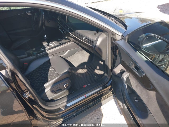 WAUC4CF53JA030107 Audi S5 Sportback Prestige