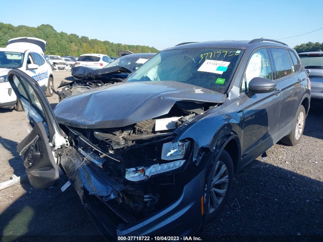 3VV0B7AXXLM133530 Volkswagen TIGUAN S