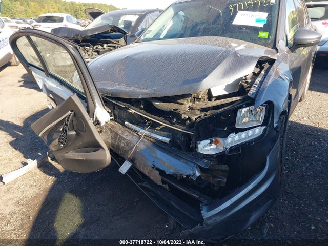 3VV0B7AXXLM133530 Volkswagen TIGUAN S