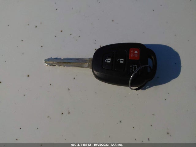 Toyota Rav4 Xle 2016 2T3WFREV1GW284259 Image 11