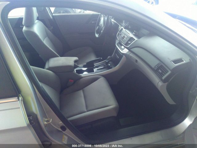 1HGCR2F34EA211821 Honda Accord Sedan Lx