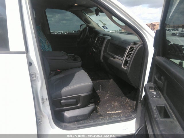 3C6UR4HL4GG235205 RAM 2500 Tradesman