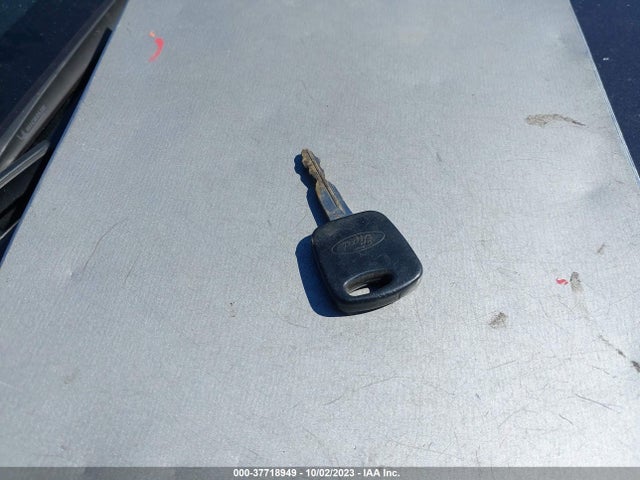 2005 FORD FOCUS S/SE/SES VIN: 3FAFP37N35R146091
