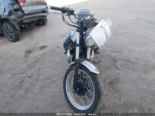 2021 MOTO GUZZI V7 ZGUKZUB0XMM000165 Photo 4