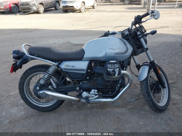 2021 MOTO GUZZI V7 ZGUKZUB0XMM000165 Photo 7