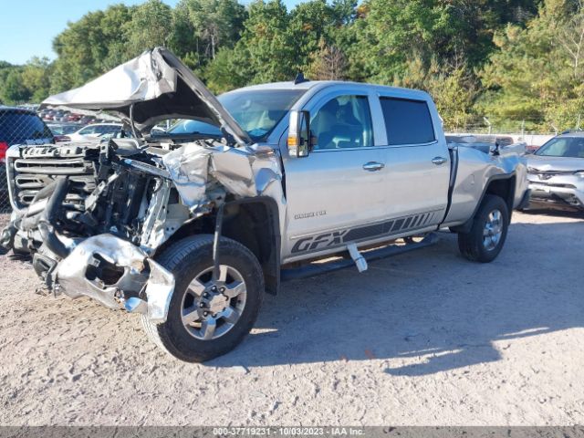 1GT12ZE8XFF514011 GMC Sierra 2500hd Slt