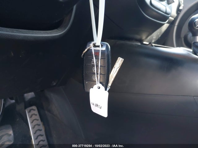 KIA SOUL + 2014 KNDJP3A59E7740916 Image 11