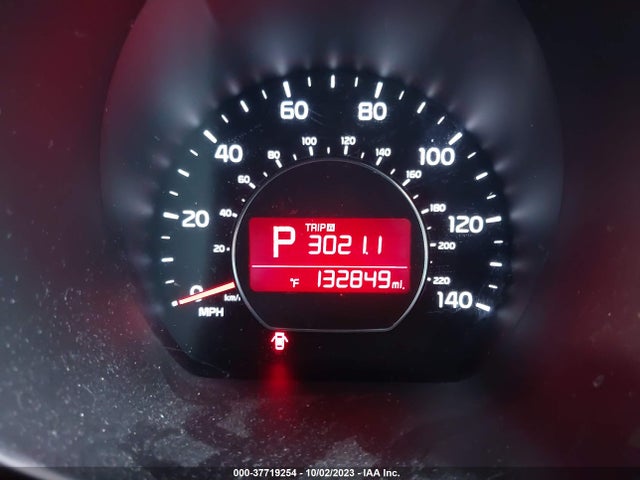 KIA SOUL + 2014 KNDJP3A59E7740916 Image 15