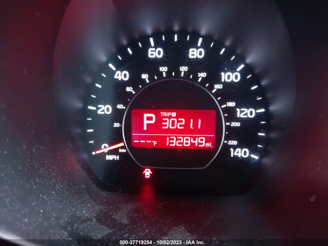 KIA SOUL + 2014 KNDJP3A59E7740916 Image 7