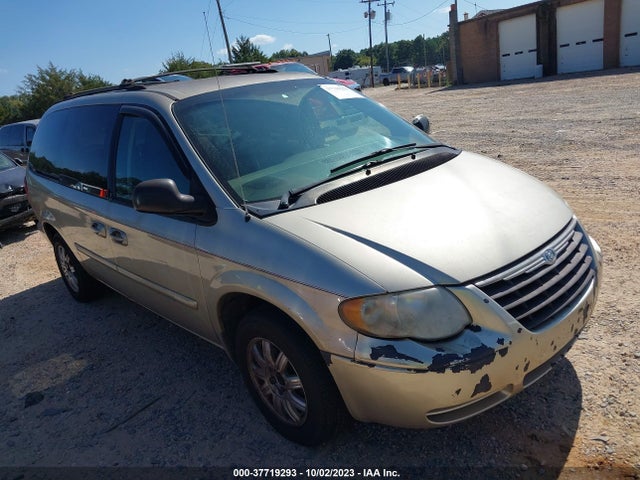 2005 CHRYSLER TOWN & COUNTRY TOURING VIN: 2C8GP54L85R513553
