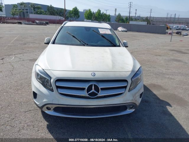 WDCTG4EB3GJ218264 Mercedes-Benz GLA 250