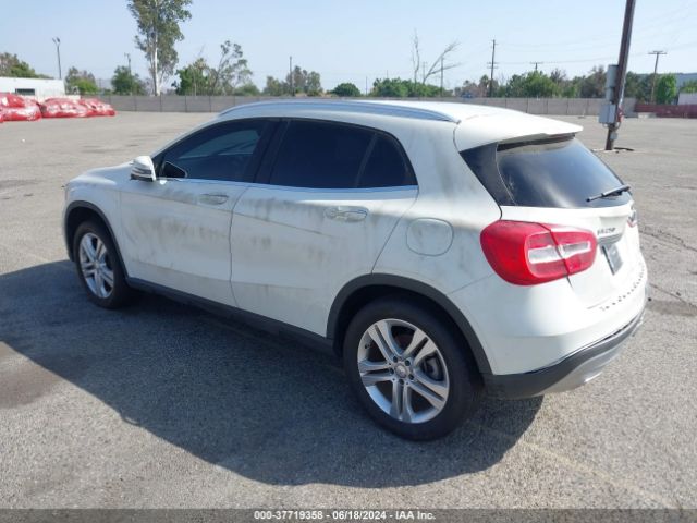 WDCTG4EB3GJ218264 Mercedes-Benz GLA 250