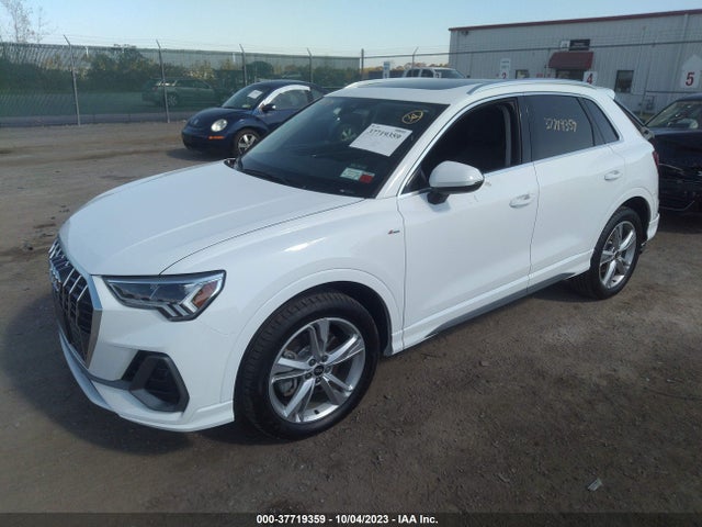 WA1EECF32M1085718 Audi Q3 S Line Premium Plus