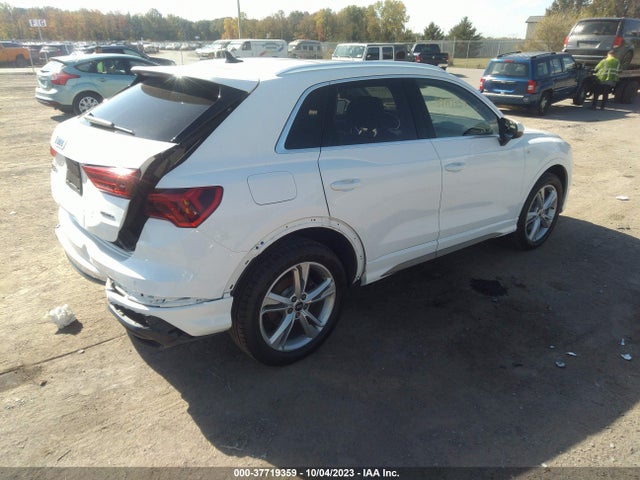 WA1EECF32M1085718 Audi Q3 S Line Premium Plus