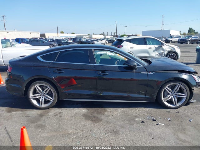 WAUENCF56JA085351 Audi A5 Sportback Premium Plus