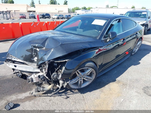WAUENCF56JA085351 Audi A5 Sportback Premium Plus