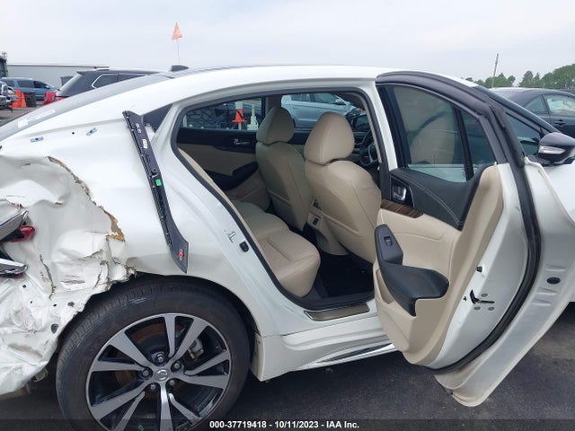 2018 NISSAN MAXIMA PLATINUM VIN: 1N4AA6AP4JC387304