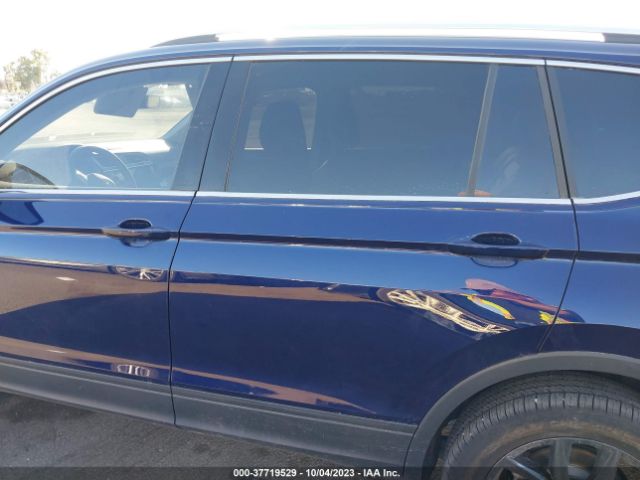 3VV3B7AX0NM172143 Volkswagen Tiguan 2.0t Se