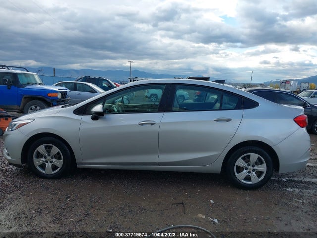 Chevrolet Cruze Ls Auto 2018 1G1BC5SM3J7236110 Image 14