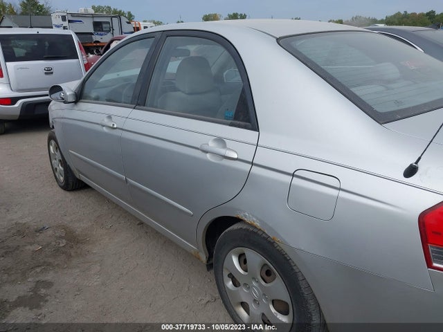 2009 KIA SPECTRA LX VIN: KNAFE221395648006