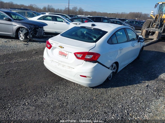 Chevrolet Cruze Ls Auto 2017 3G1BC5SM4HS519434 Image 4