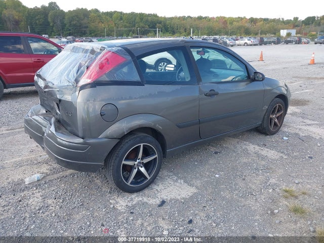 2003 FORD FOCUS ZX3 VIN: 3FAFP31323R127102