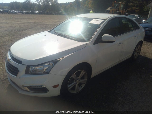 Chevrolet CRUZE LT 2015 1G1PE5SB5F7184632 Image 2
