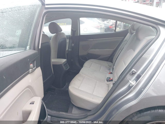Hyundai Elantra Value Edition 2018 5NPD84LF8JH295791 Image 8