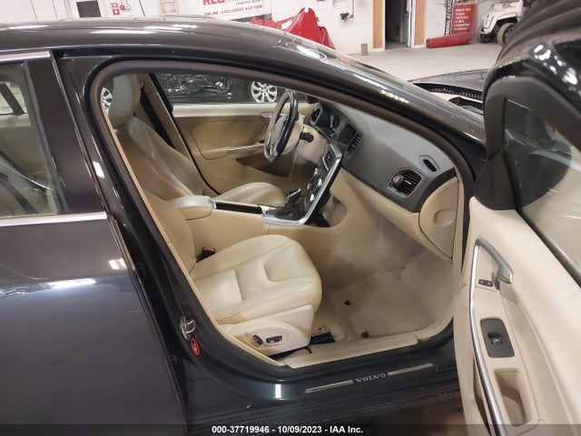 2015 VOLVO S60 VIN: YV1612TK6F2334735