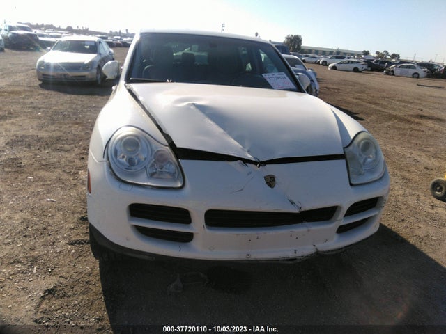 2004 PORSCHE CAYENNE WP1AB29P94LA63613 Photo 5