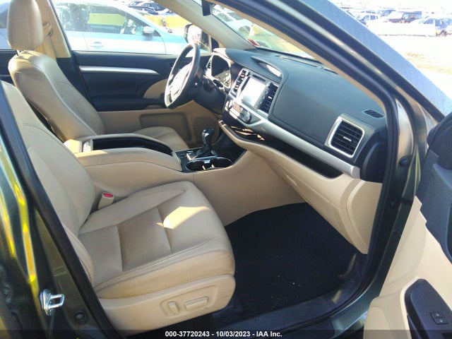 Toyota Highlander Se/xle 2019 5TDJZRFH6KS707793 Image 5