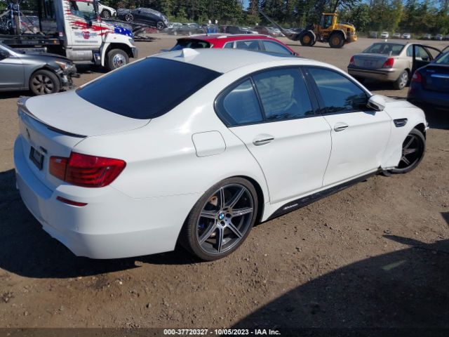 WBSFV9C51ED592993 BMW M5