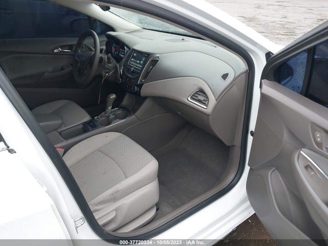 Chevrolet Cruze Lt Auto 2018 1G1BE5SM3J7175304 Image 5