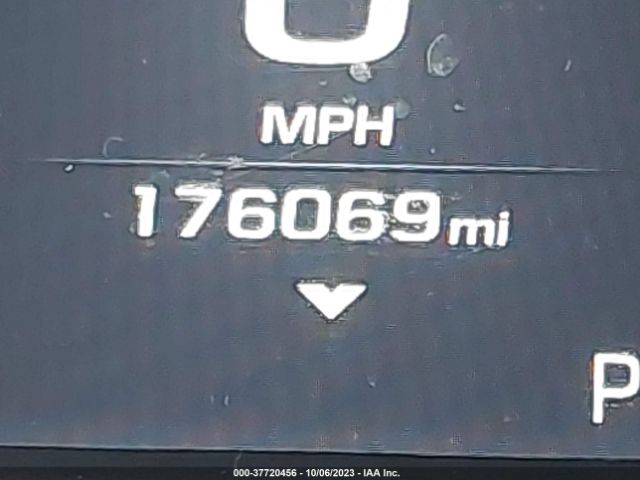 3GTU2WEC8EG448989 GMC Sierra 1500 Denali