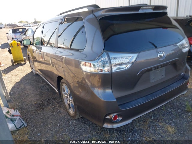Toyota SIENNA SE 2014 5TDXK3DC1ES516550 Image 3