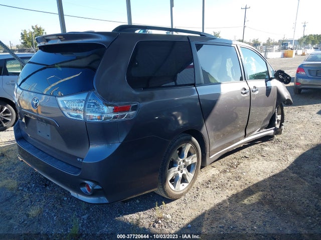 Toyota SIENNA SE 2014 5TDXK3DC1ES516550 Image 4