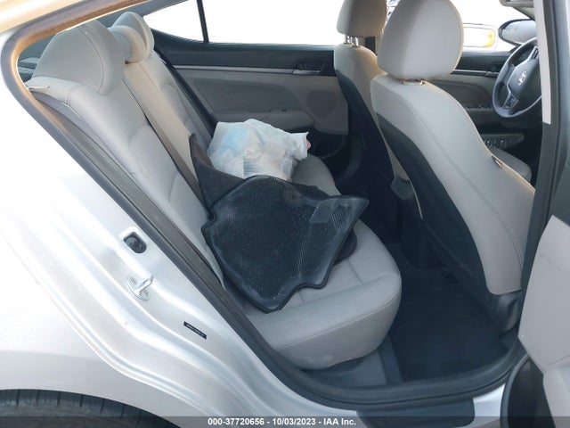 2017 HYUNDAI ELANTRA SE VIN: 5NPD84LF1HH026736