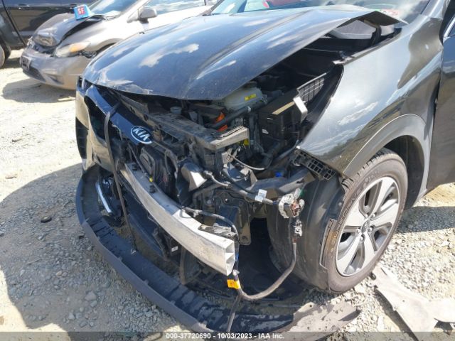 KNDCC3LC1H5050187 KIA NIRO EX