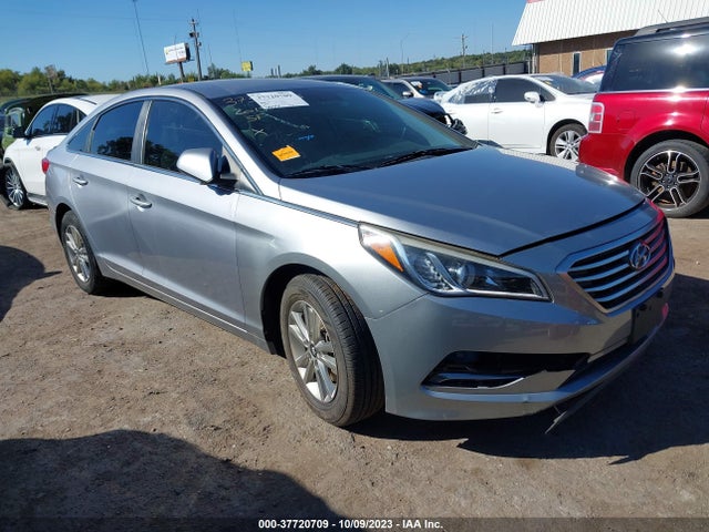 2015 HYUNDAI SONATA SE VIN: 5NPE24AF1FH184192